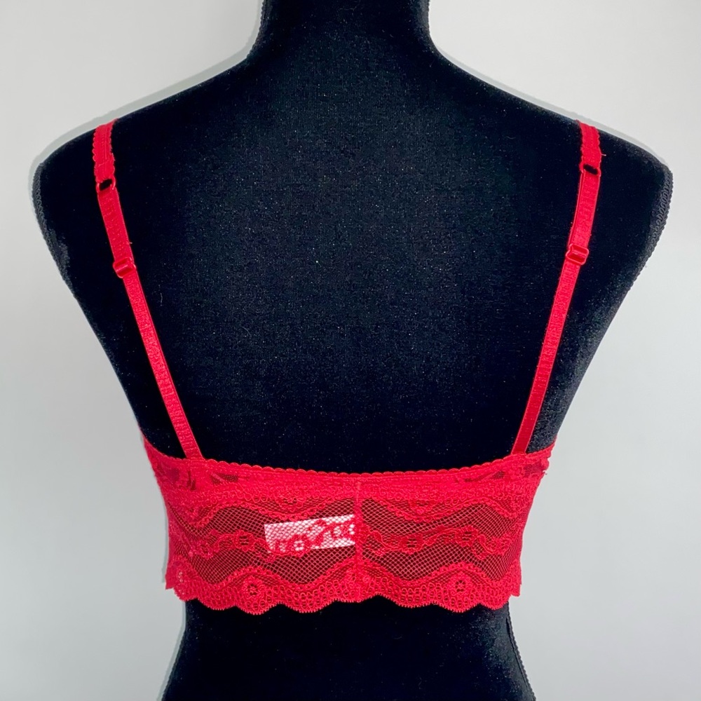 B.tempt'd by Wacoal Lace Kiss 910182 Bralette - Picture 6 of 8